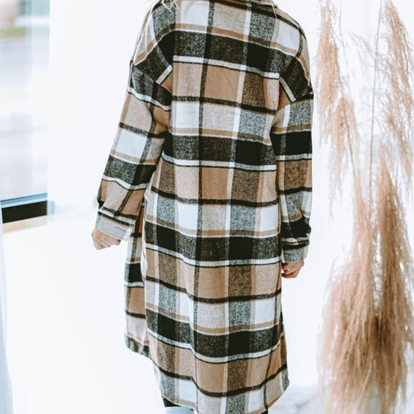 Fall / Winter Shacket - Picture 2 of 2